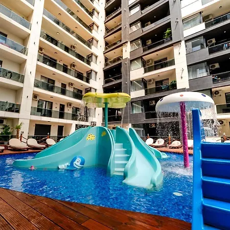 Aloysia Emerald By The Sea Apartament